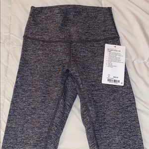 Lulu Lemon Wunder Under HR 28” inseam
